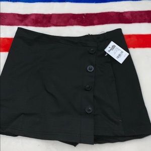 Charolette rouse skirt/shorts